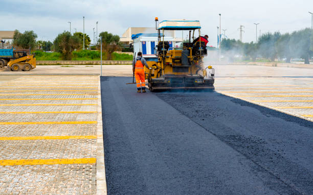 Best Local Driveway Pavers  in Waukesha, WI